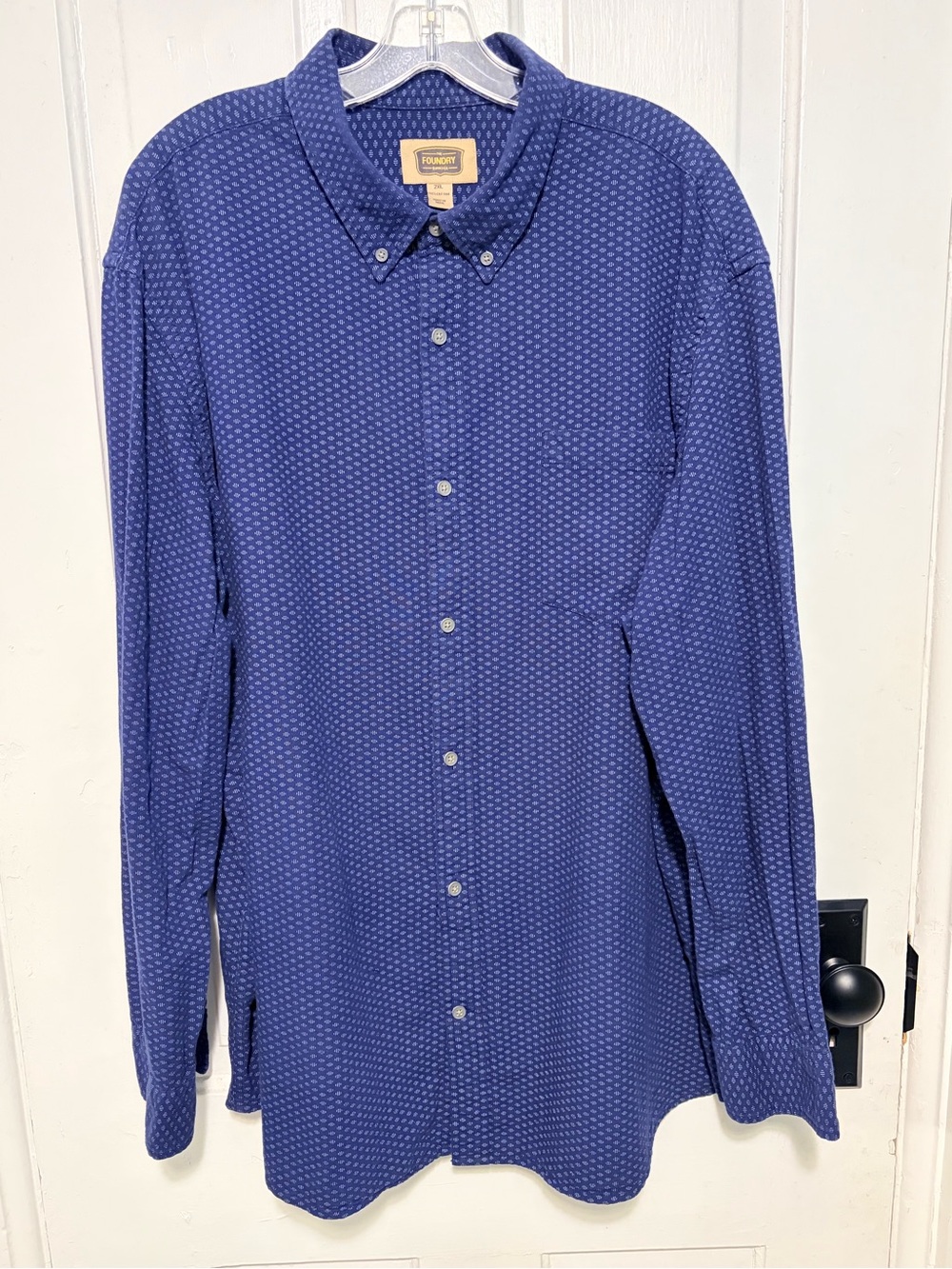 The Foundry Supply Co. Mens Navy Blue Micro-Pattern Button-Down Shirt